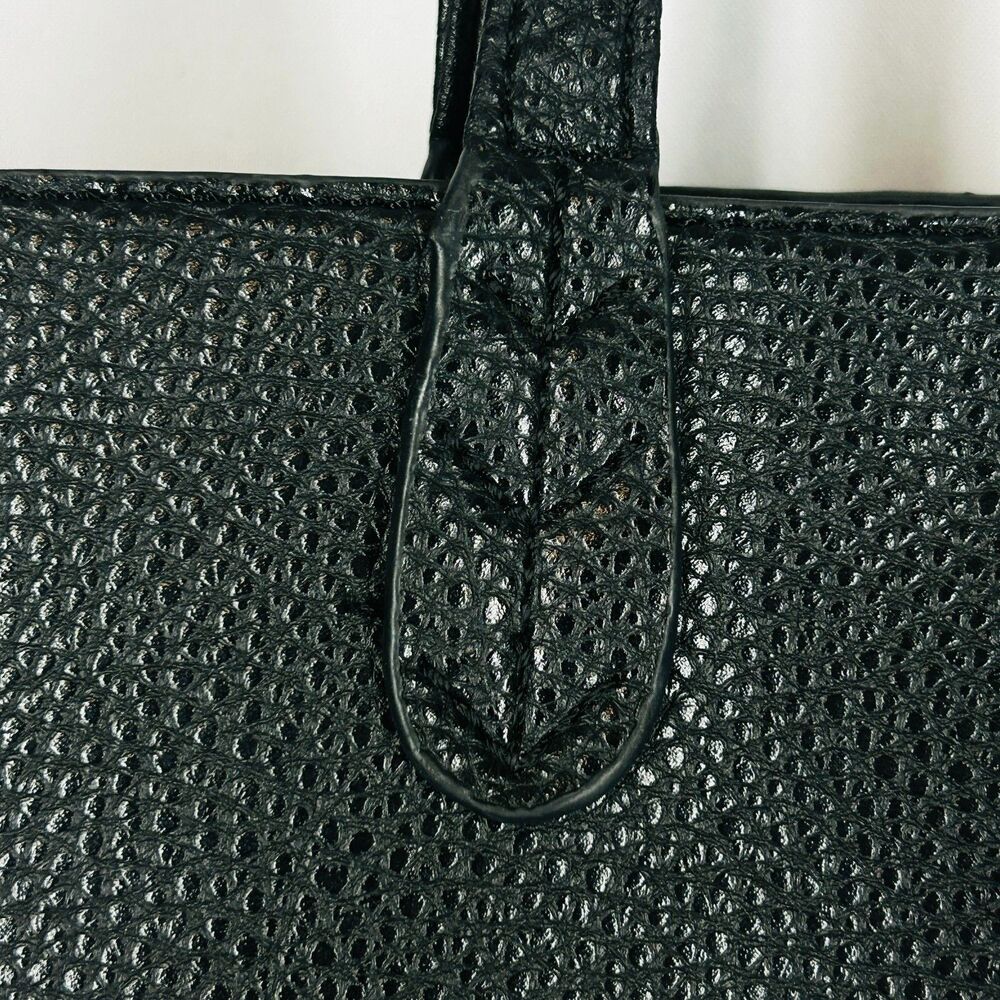 BCBG Reversible Tote Bag Textured Faux Leather Black Brown Gold Logo Charm - Picture 6 of 13